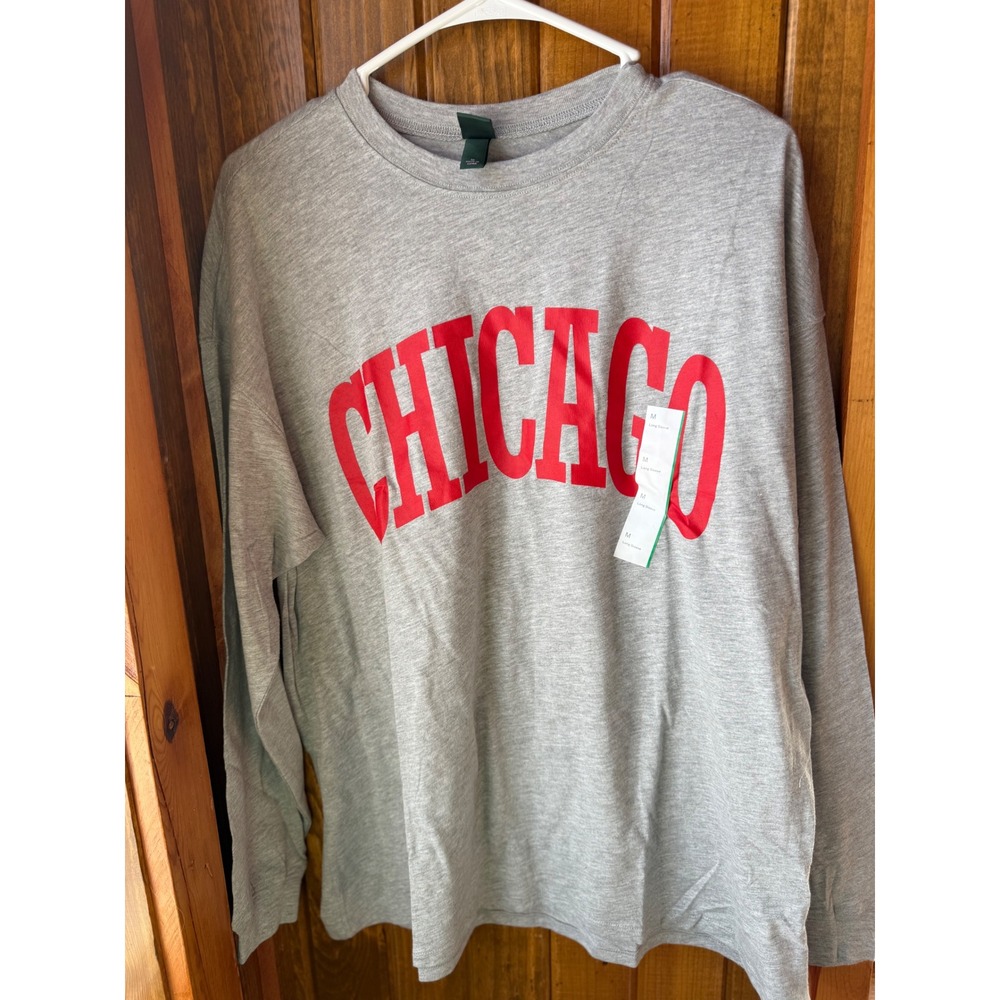 Wild Fable Chicago Graphic Long Sleeve T Shirt Grey Red Size M